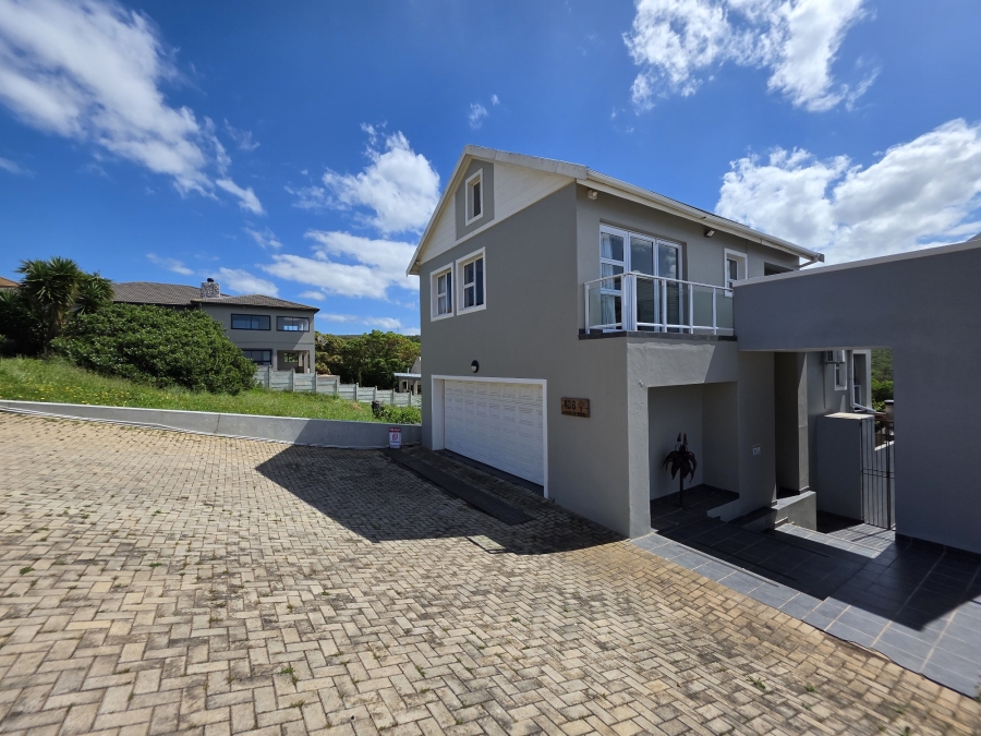 2 Bedroom Property for Sale in Wavecrest Eastern Cape
